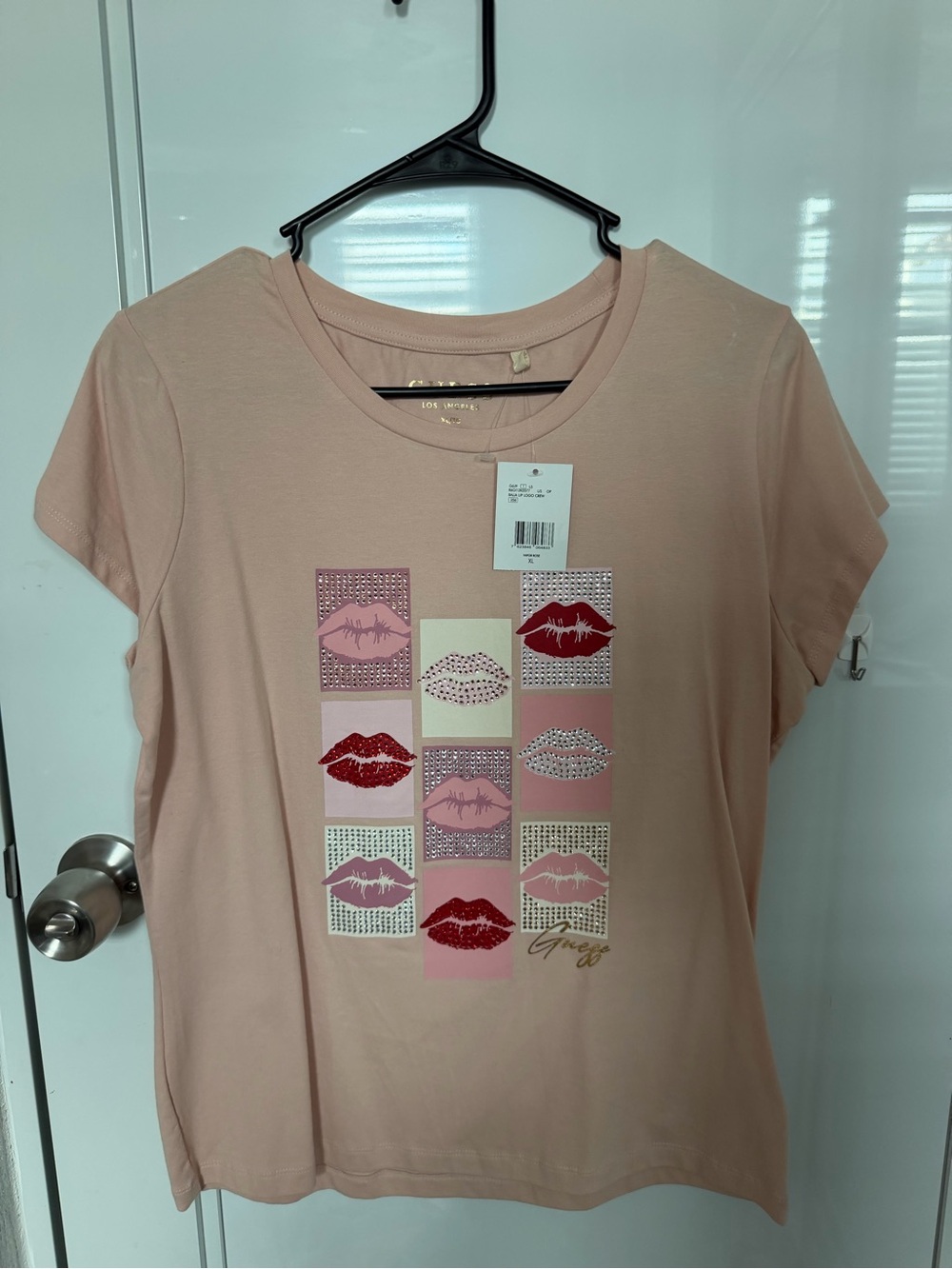 Guess Blush Pink Short Sleeve Lip-Print Tee